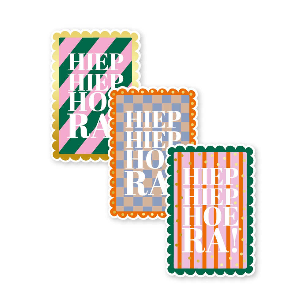 Cadeaustickers | Hiep hiep hoera 10 stuks goudfolie